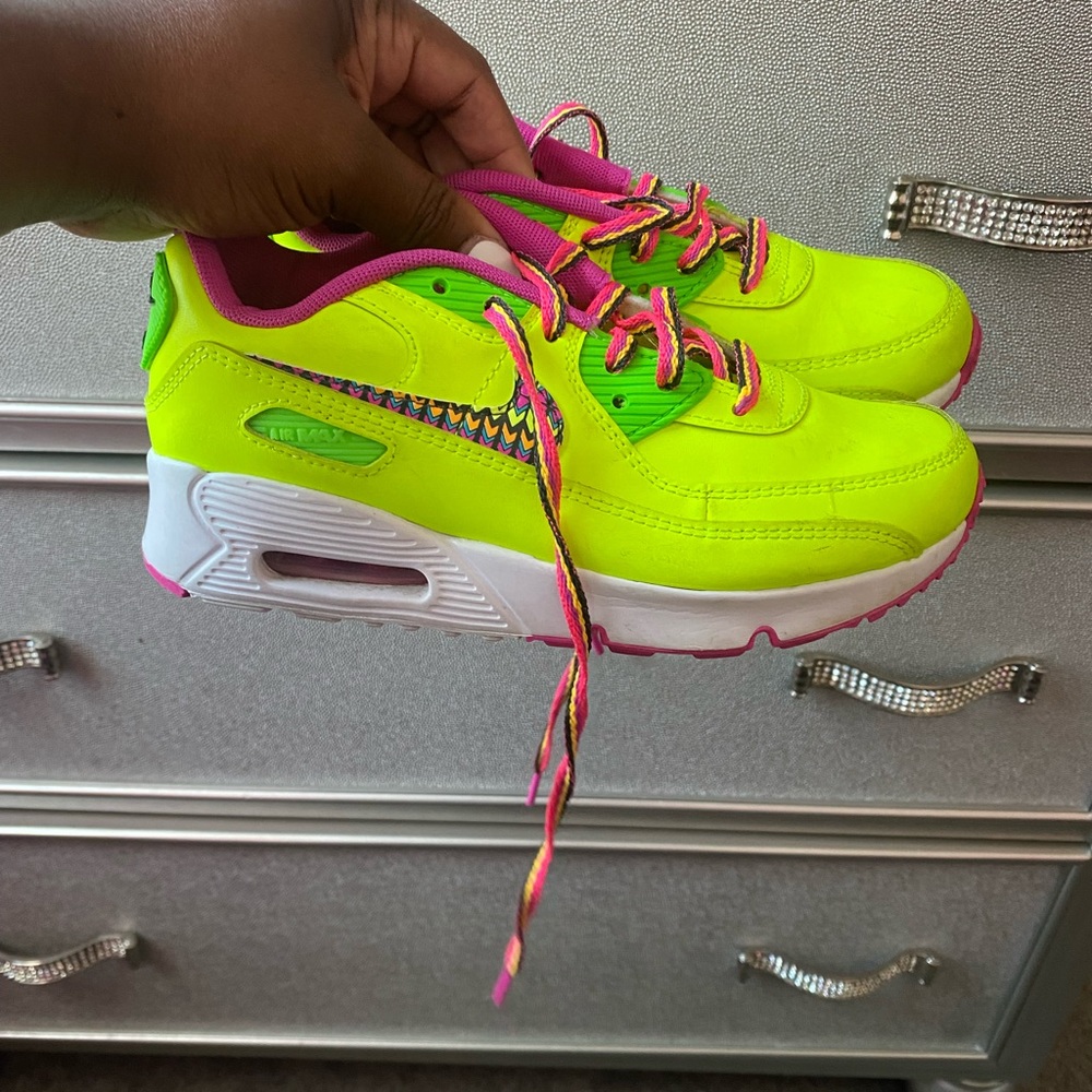 Kid Nike sneakers